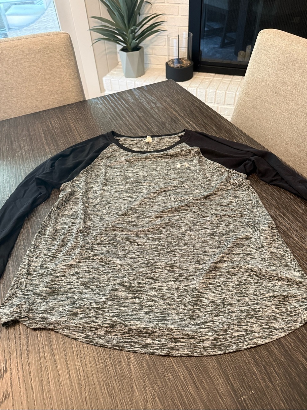 Under Armour Black and Gray Performance 3/4 Sleeve Baseball Tee